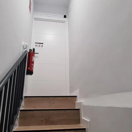 Apart-hotel Pregonero Urban - 4*